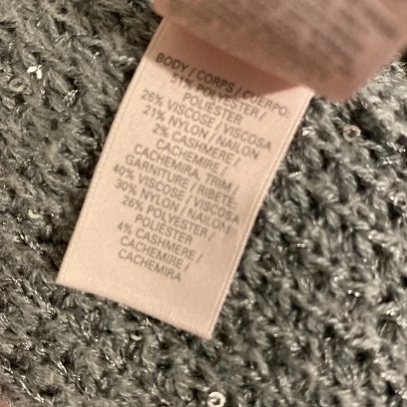 Victoria’s Secret Robe Grey w Sequins - Picture 5 of 6